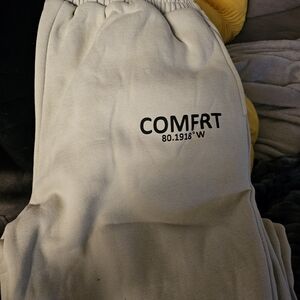 COMFRT Women's Cream Track Pants